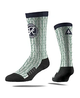 Strideline Men's and Women's New England Revolution 2025 Jersey Hook Premium Crew Socks