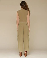 Avec Les Filles Womens Cropped Boxy Vest Barrel Leg Cargo Pants