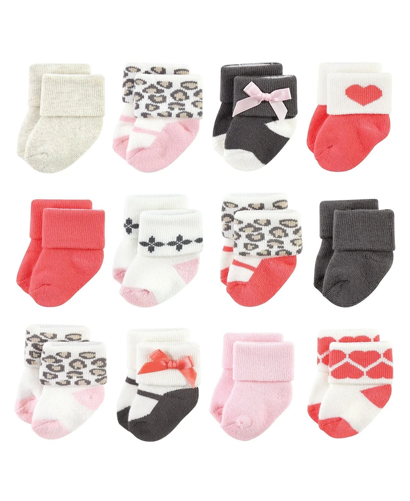 Luvable Friends Baby Girls Newborn Terry Socks, Leopard, 6-12 Months