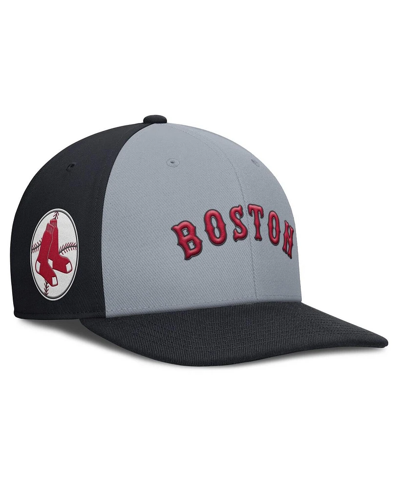 Nike Men's Gray/Navy Boston Red Sox Pro Performance Snapback Hat