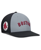 Nike Men's Gray/Navy Boston Red Sox Pro Performance Snapback Hat