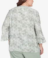 Alfred Dunner Plus Santa Fe Embroidered Geometric Flare Sleeve Top