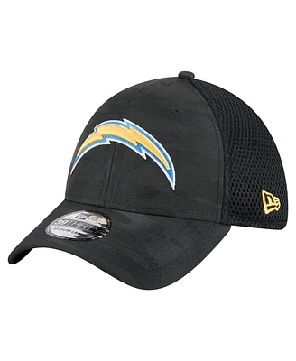 New Era Men's Black Los Angeles Chargers Active Camo 39THIRTY Flex Hat