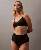 Calvin Klein Women's Stay-Put Firm Mesh Brief Shaping Underwear QF8173