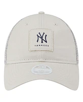 New Era Women's Light Beige New York Yankees Square Stitch 9TWENTY Adjustable Hat
