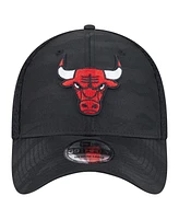 New Era Men's Black Chicago Bulls Subtle Camo 39THIRTY Flex Hat