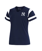 Antigua Women's Navy New York Yankees Encounter Notch Neck Top