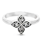 Devata Clover Filigree Ring