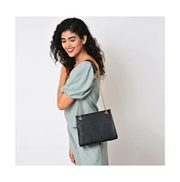 Women's Classic Companion Black Hand Bag