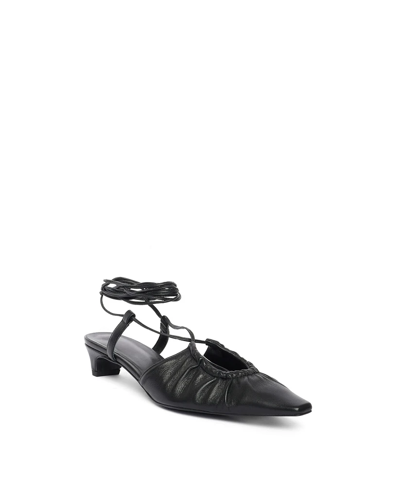 Maguire Shoes Rafael Key-Hole Mule Pump