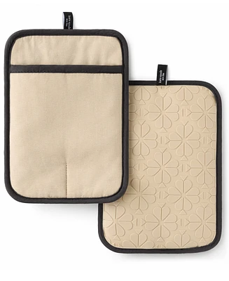 kate Spade new york Flower Soft Silicone Pot Holder Set, 7" x 10"