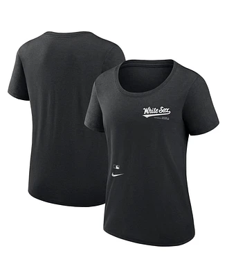 Nike Women's Black Chicago White Sox Authentic Collection Performance Scoop Neck T-Shirt