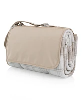 Oniva Outdoor Picnic Blanket Tote