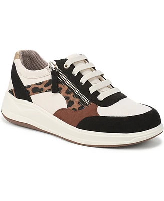 LifeStride Women's Teamplayer Washable Round Toe Slip On Sneakers