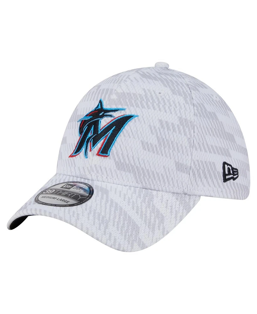 New Era Men's White Miami Marlins Graded 39THIRTY Flex Hat