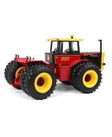 Ertl 1/32 Versatile 950, 2022 National Farm Toy Museum Select Series Tractor