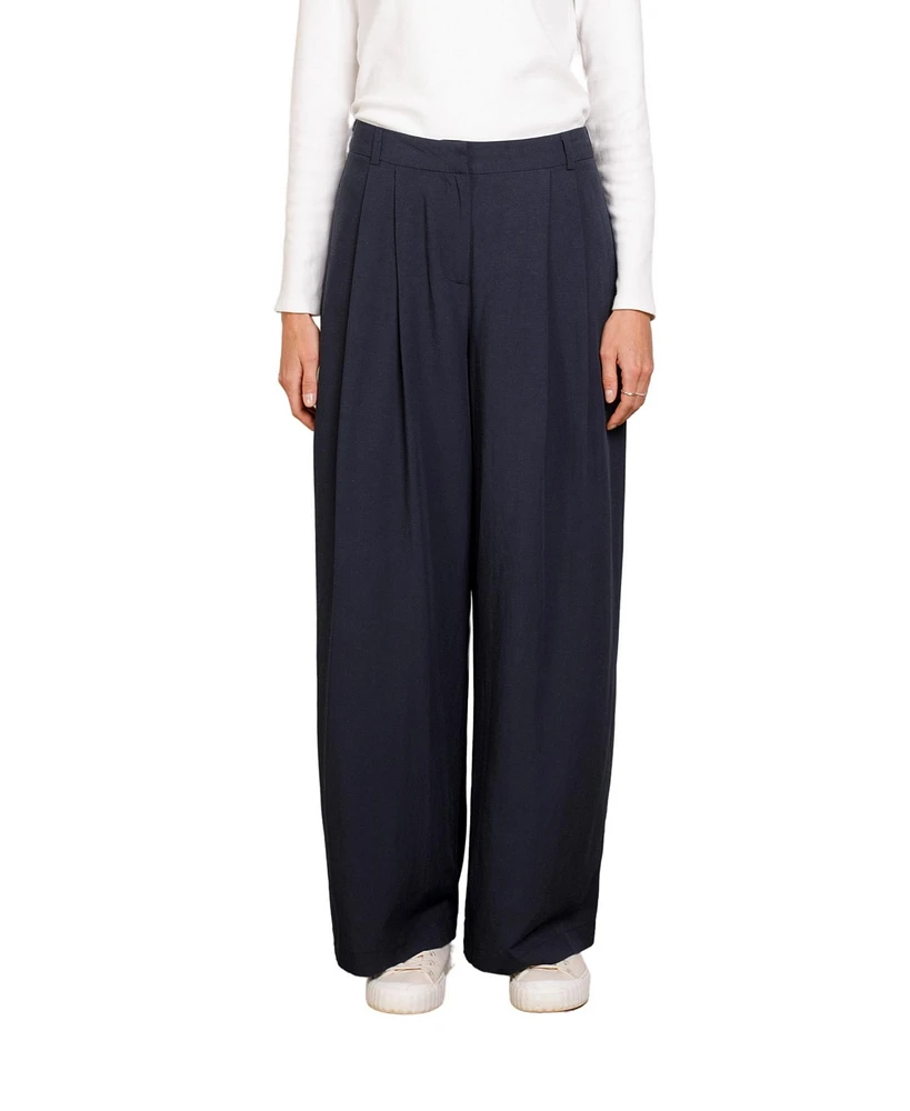Celtic & Co. Women's Wide Leg Drape Pants