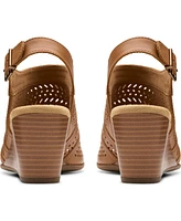 Clarks Collection Women's Emmalae Hope Wedge Sandals