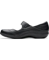 Clarks Women's Collection Ashland Elayne Closed Toe Shoes