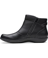 Clarks Women's Collection Ashland Mabel Flat Boots