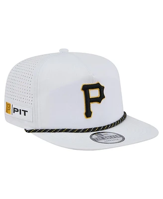 New Era Men's White Pittsburgh Pirates Perforated Golfer Snapback Hat