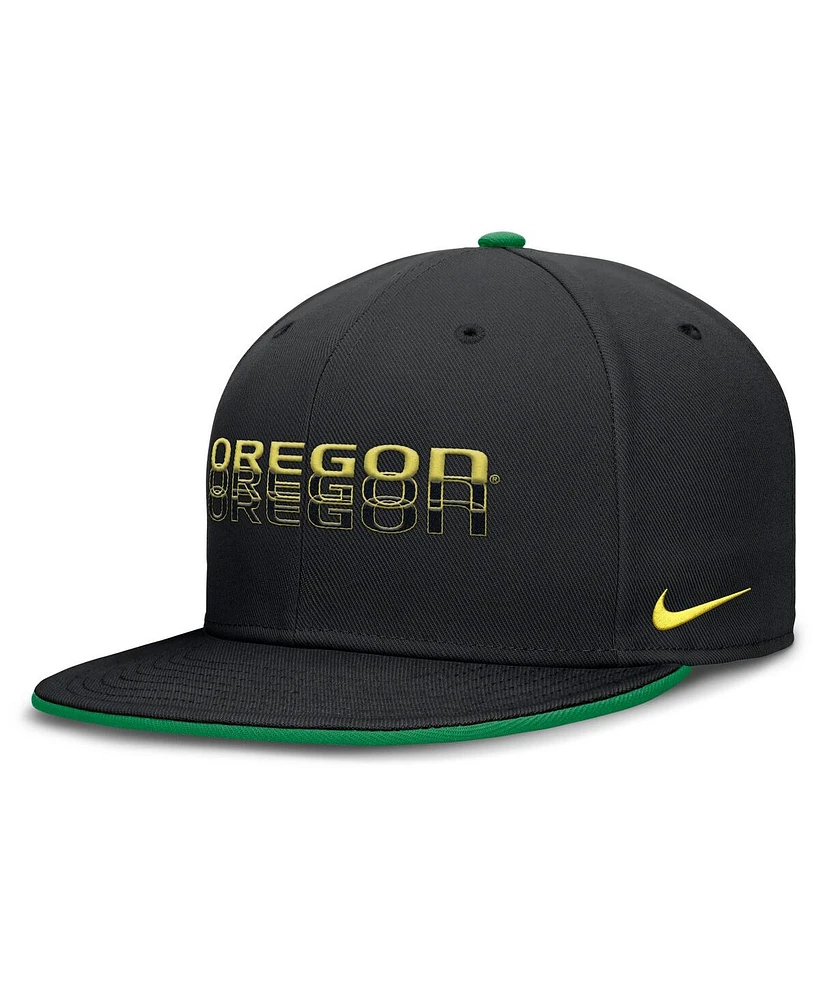 Nike Men's Black Oregon Ducks True Primetime Performance Fitted Hat