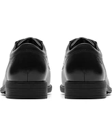 Clarks Men's Steadwell Cap Dress Shoe