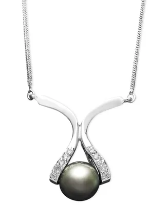 14k Gold Necklace, Cultured Tahitian Pearl (8mm) and Diamond Accent Pendant