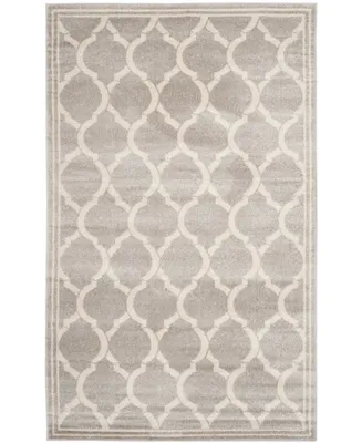 Safavieh Amherst AMT415 Light Gray and 5' x 8' Area Rug