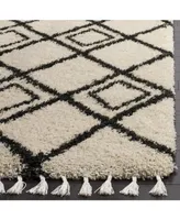 Safavieh Moroccan Fringe Shag MFG244 Cream and Charcoal 5'1" X 7'6" Area Rug