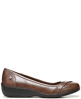 LifeStride I-Loyal Low Wedge Ballerina Flats