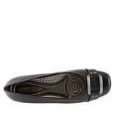 Trotters Sizzle Signature Flat