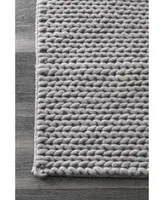 nuLoom Textures Handwoven Caryatid Solid 3' x 5' Area Rug