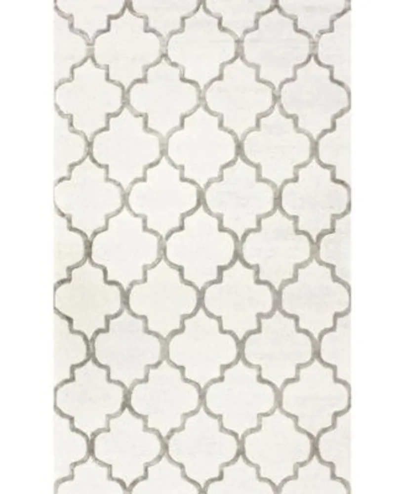 Nuloom Caspian Faux Silk Moroccan Area Rug