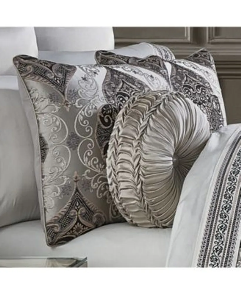 Closeout J Queen New York Desiree Comforter Sets