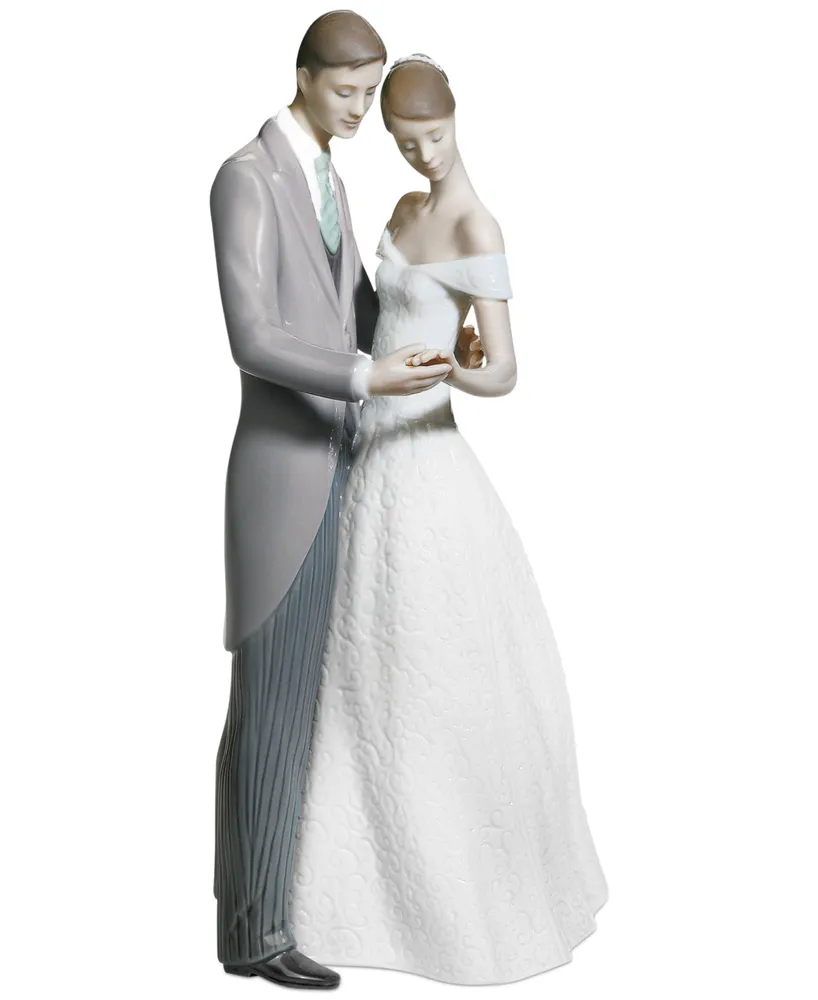 Lladro Collectible Figurine, Together Forever