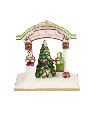 Spode Christmas Tree Figural Carolers Statue