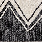 Nicole Miller Patio Sofia Leon 7'9" x 10'2" Outdoor Area Rug