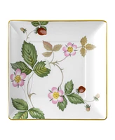 Wedgwood Wild Strawberry Square Tray