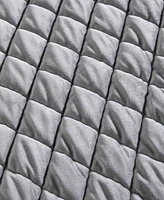 Vera Wang Diamond Velvet 3 Piece Quilt Set