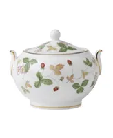 Wedgwood Wild Strawberry Dinnerware Collection