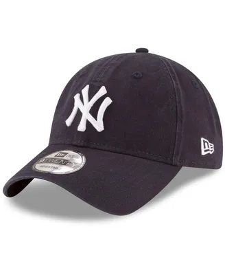 Men's New Era Navy New York Yankees Replica Core Classic 9TWENTY Adjustable Hat