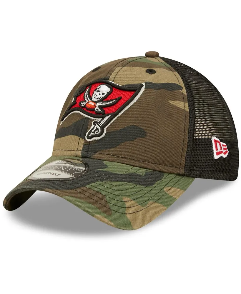 Men's New Era Black/Camo Tampa Bay Buccaneers 2021 Salute to Service Trucker 9FORTY Snapback Adjustable Hat