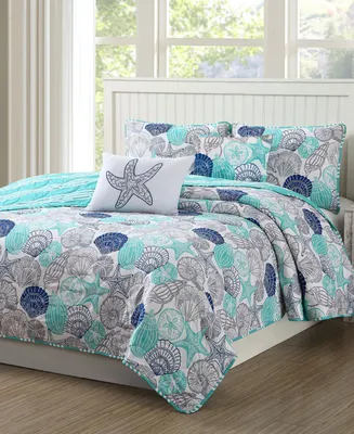 Seashell and Starfish Print Reversible Piece Quilt Set