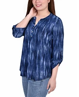 Petite 3/4 Sleeve Roll Tab Y-neck Pullover Top