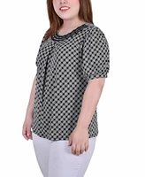 Plus Size Short Puff Sleeve Sheer Inset Top