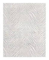 Bayshore Home Islin ISL07 7'10" x 10' Area Rug