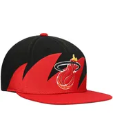 Men's Mitchell & Ness Black and Red Miami Heat Hardwood Classics Sharktooth Snapback Hat