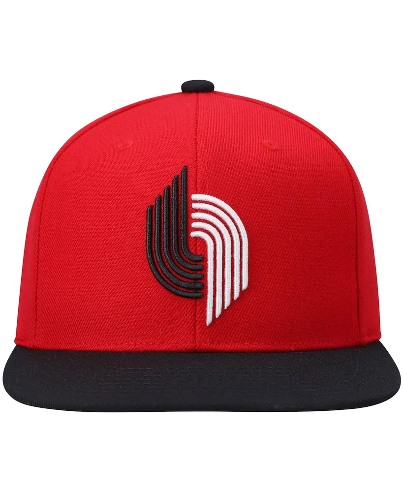 Men's Mitchell & Ness Red and Black Portland Trail Blazers Hardwood Classics Team Two-Tone 2.0 Snapback Hat