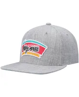 Men's Mitchell & Ness Heathered Gray San Antonio Spurs Hardwood Classics Team 2.0 Snapback Hat